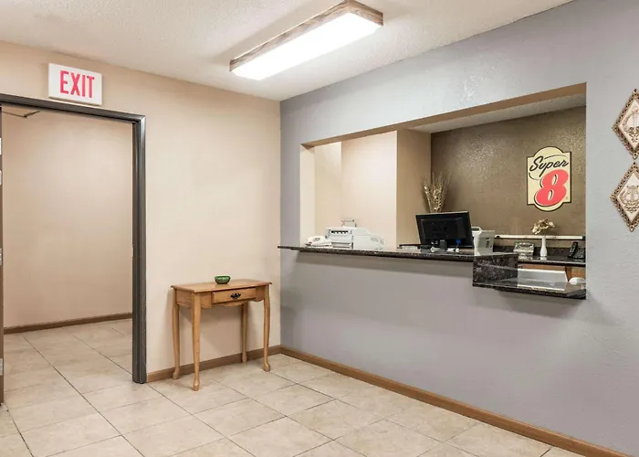 Super 8 By Wyndham Hotel Greenville