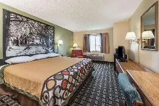 Super 8 By Wyndham Hotel 2*