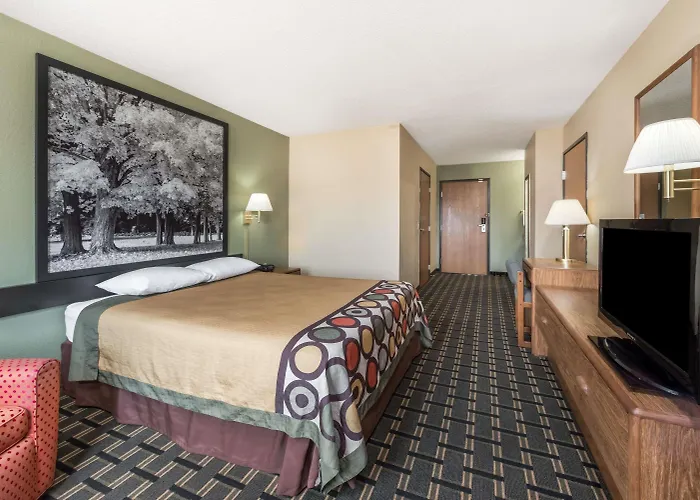 Super 8 By Wyndham