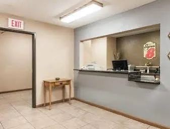 Super 8 By Wyndham Hotel Greenville